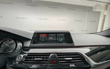 BMW 5 серия, 2019 год, 2 495 000 рублей, 15 фотография