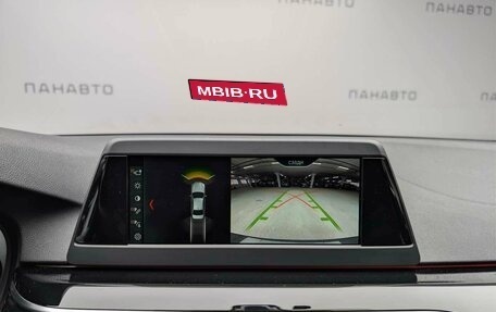 BMW 5 серия, 2019 год, 2 495 000 рублей, 16 фотография