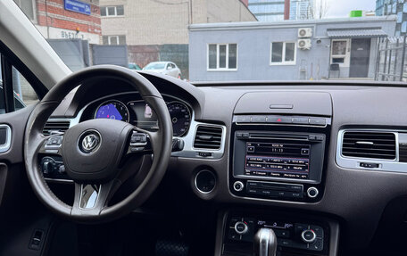 Volkswagen Touareg III, 2016 год, 2 890 000 рублей, 11 фотография