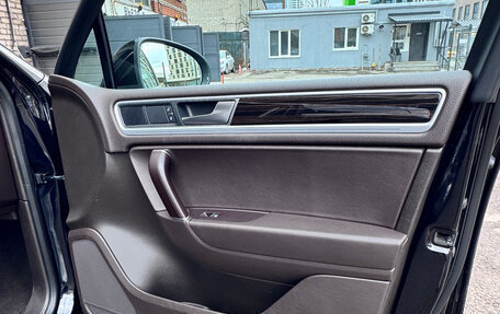 Volkswagen Touareg III, 2016 год, 2 890 000 рублей, 18 фотография