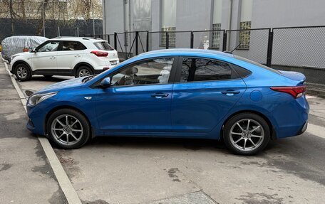 Hyundai Solaris II рестайлинг, 2018 год, 1 400 000 рублей, 4 фотография