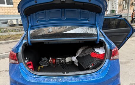 Hyundai Solaris II рестайлинг, 2018 год, 1 400 000 рублей, 11 фотография