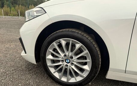 BMW 1 серия, 2021 год, 1 490 000 рублей, 4 фотография