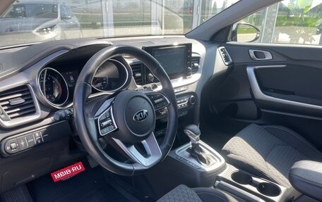 KIA cee'd III, 2020 год, 2 098 000 рублей, 11 фотография