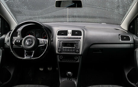 Volkswagen Polo VI (EU Market), 2016 год, 1 180 000 рублей, 9 фотография