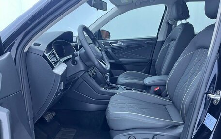 Volkswagen Tiguan II, 2022 год, 2 632 000 рублей, 18 фотография