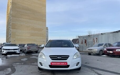 KIA cee'd I рестайлинг, 2009 год, 850 000 рублей, 1 фотография