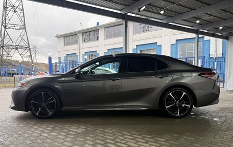 Toyota Camry, 2019 год, 2 050 000 рублей, 2 фотография