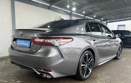 Toyota Camry, 2019 год, 2 050 000 рублей, 5 фотография