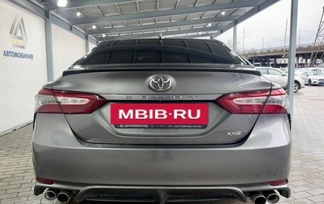 Toyota Camry, 2019 год, 2 050 000 рублей, 4 фотография