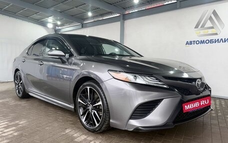 Toyota Camry, 2019 год, 2 050 000 рублей, 7 фотография