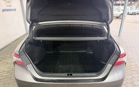 Toyota Camry, 2019 год, 2 050 000 рублей, 9 фотография