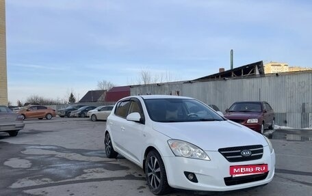 KIA cee'd I рестайлинг, 2009 год, 850 000 рублей, 8 фотография