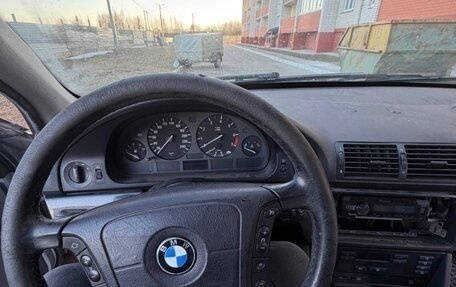 BMW 5 серия, 1996 год, 260 000 рублей, 6 фотография