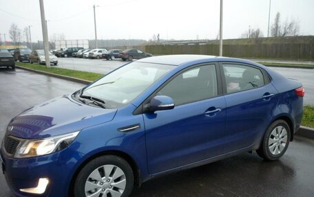 KIA Rio III рестайлинг, 2013 год, 900 000 рублей, 3 фотография