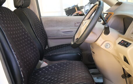 Nissan Serena II, 2002 год, 729 000 рублей, 8 фотография