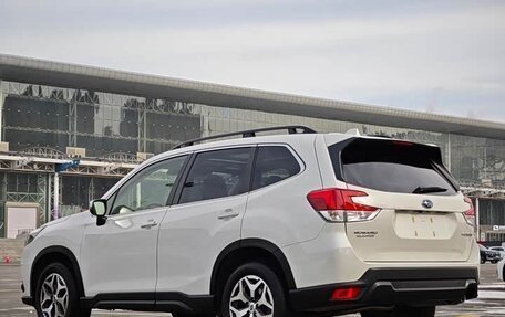 Subaru Forester, 2021 год, 2 420 000 рублей, 6 фотография