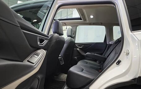 Subaru Forester, 2021 год, 2 420 000 рублей, 13 фотография