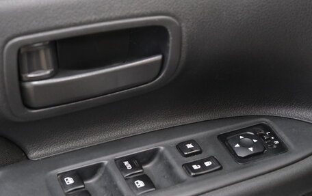 Mitsubishi Outlander III рестайлинг 3, 2016 год, 1 849 000 рублей, 9 фотография