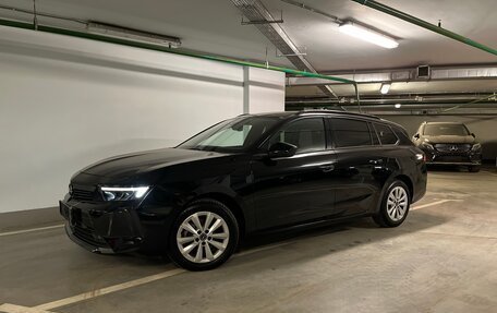 Opel Astra, 2024 год, 1 890 000 рублей, 4 фотография