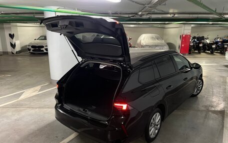 Opel Astra, 2024 год, 1 890 000 рублей, 24 фотография