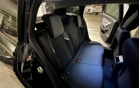 Opel Astra, 2024 год, 1 890 000 рублей, 25 фотография