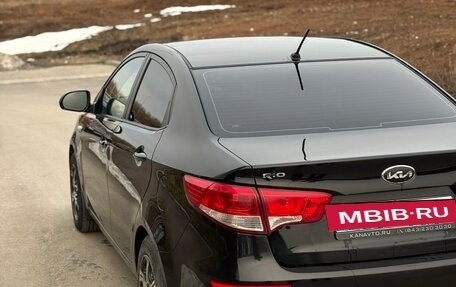 KIA Rio III рестайлинг, 2016 год, 1 050 000 рублей, 3 фотография