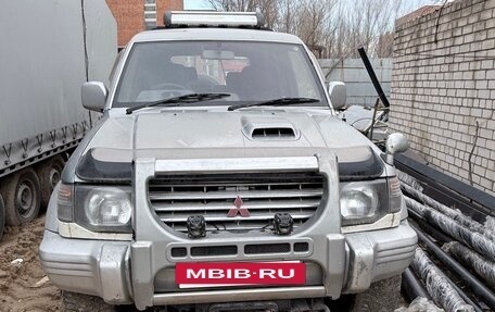 Mitsubishi Pajero III рестайлинг, 1987 год, 660 000 рублей, 2 фотография