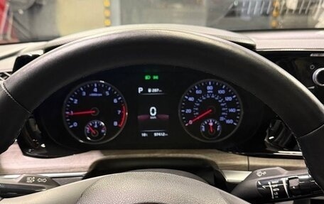 KIA K5, 2021 год, 2 300 000 рублей, 6 фотография