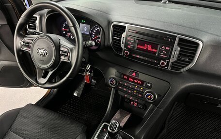 KIA Sportage IV рестайлинг, 2017 год, 1 765 000 рублей, 12 фотография