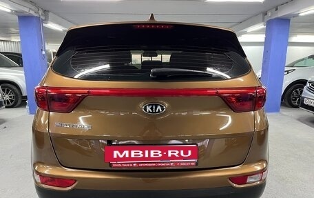 KIA Sportage IV рестайлинг, 2017 год, 1 765 000 рублей, 6 фотография