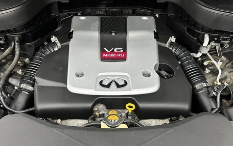 Infiniti QX70, 2015 год, 3 000 000 рублей, 9 фотография