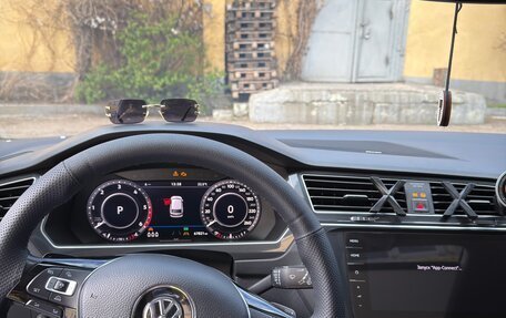 Volkswagen Tiguan II, 2019 год, 2 900 000 рублей, 3 фотография