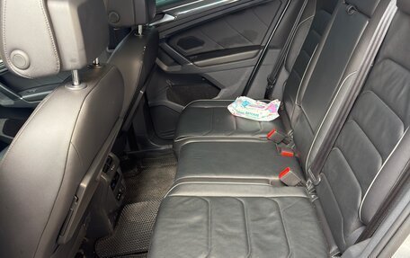 Volkswagen Tiguan II, 2019 год, 2 900 000 рублей, 6 фотография