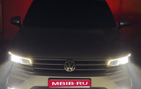 Volkswagen Tiguan II, 2019 год, 2 900 000 рублей, 8 фотография