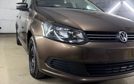 Volkswagen Polo VI (EU Market), 2015 год, 729 900 рублей, 2 фотография