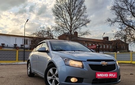Chevrolet Cruze II, 2010 год, 640 000 рублей, 19 фотография