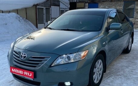 Toyota Camry, 2008 год, 1 250 000 рублей, 2 фотография