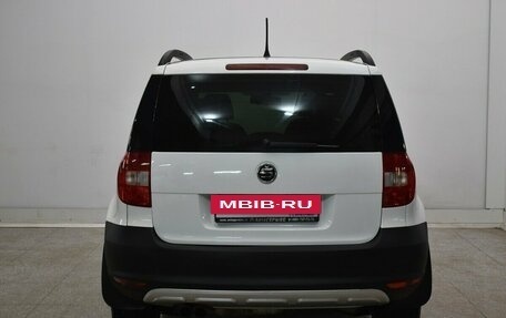 Skoda Yeti I рестайлинг, 2011 год, 650 000 рублей, 3 фотография