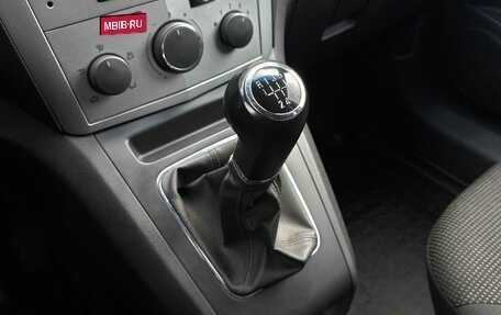 Opel Zafira B, 2011 год, 589 000 рублей, 17 фотография