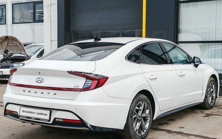 Hyundai Sonata VIII, 2019 год, 2 300 000 рублей, 5 фотография