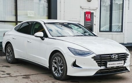 Hyundai Sonata VIII, 2019 год, 2 300 000 рублей, 3 фотография