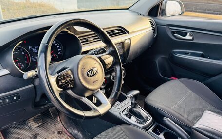 KIA Rio IV, 2018 год, 1 370 000 рублей, 7 фотография