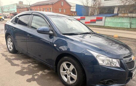 Chevrolet Cruze II, 2012 год, 700 000 рублей, 6 фотография
