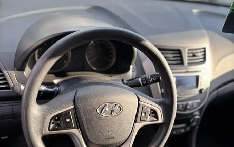 Hyundai Solaris II рестайлинг, 2016 год, 1 260 000 рублей, 11 фотография