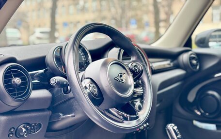 MINI Hatch, 2020 год, 1 850 000 рублей, 8 фотография