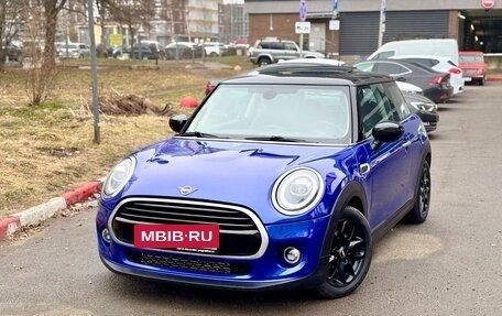 MINI Hatch, 2020 год, 1 850 000 рублей, 2 фотография