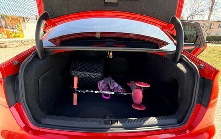 Audi A4, 2010 год, 1 000 000 рублей, 13 фотография