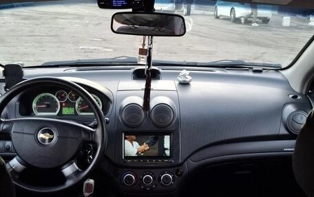 Chevrolet Aveo III, 2010 год, 650 000 рублей, 3 фотография