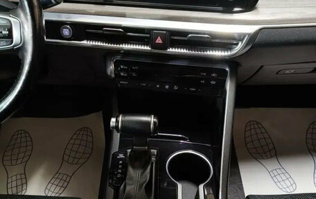 KIA K5, 2021 год, 2 200 000 рублей, 13 фотография